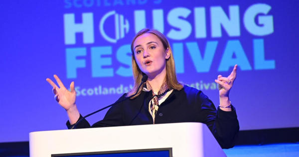 Mairi Mcallan Shf26 Golden